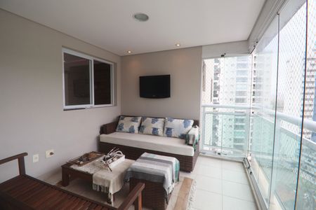 Varanda de apartamento para alugar com 3 quartos, 136m² em Vila Luis Antonio, Guarujá