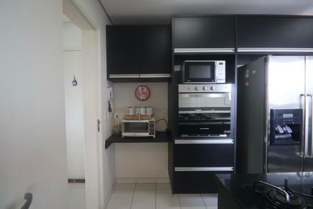 Apartamento para alugar com 136m², 3 quartos e 2 vagasCozinha