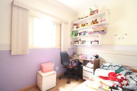 Casa para alugar com 172m², 4 quartos e 2 vagasQuarto 1