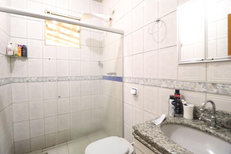 Casa para alugar com 172m², 4 quartos e 2 vagasBanheiro Social