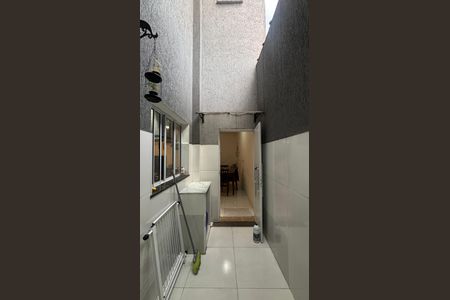 Casa à venda com 225m², 4 quartos e 2 vagasÁrea de Serviço