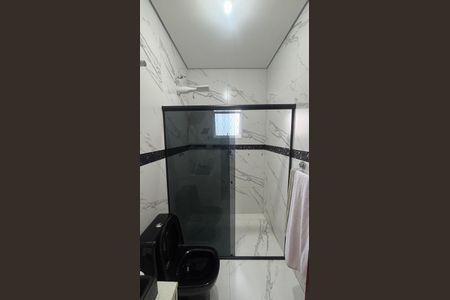 Casa à venda com 225m², 4 quartos e 2 vagasBanheiro da Suíte