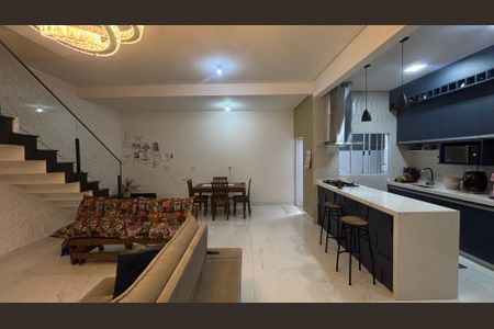 Casa à venda com 225m², 4 quartos e 2 vagasSala - Sala de Jantar