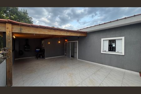 Casa à venda com 225m², 4 quartos e 2 vagasCobertura