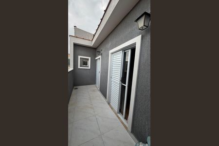 Casa à venda com 225m², 4 quartos e 2 vagasQuarto 2 Varanda
