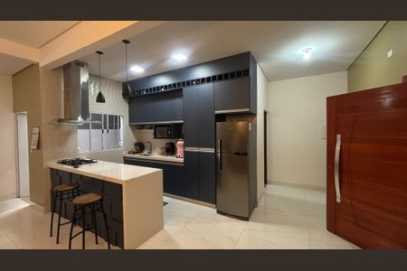 Casa à venda com 225m², 4 quartos e 2 vagasSala - Sala de Jantar