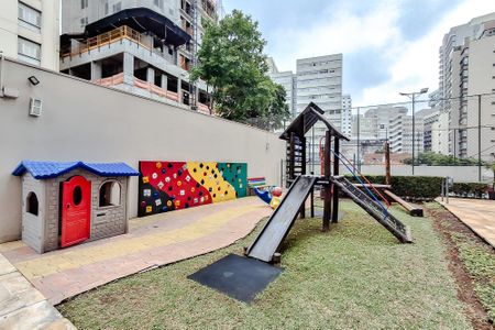 Apartamento à venda com 139m², 3 quartos e 2 vagasÁrea comum - Playground
