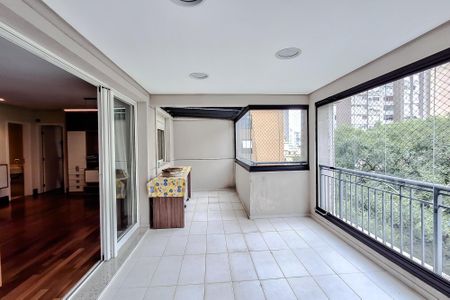 Apartamento à venda com 139m², 3 quartos e 2 vagasVaranda da Sala