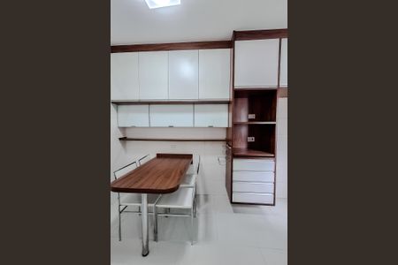 Apartamento à venda com 139m², 3 quartos e 2 vagasCozinha