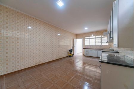 Casa à venda com 290m², 3 quartos e 2 vagasCozinha 