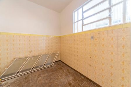 Casa à venda com 290m², 3 quartos e 2 vagasÁrea de Serviço