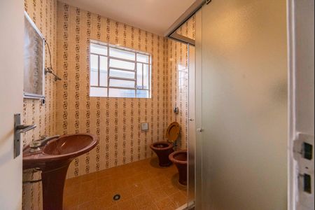Casa à venda com 290m², 3 quartos e 2 vagasBanheiro Social