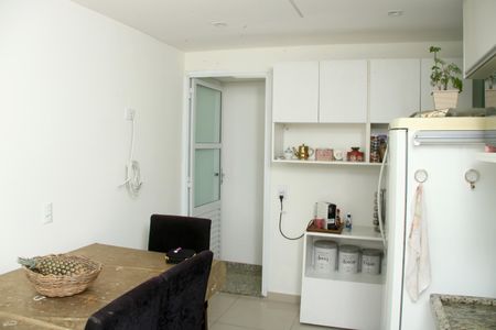 Apartamento à venda com 90m², 2 quartos e 1 vagaCozinha