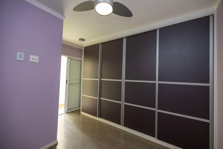 Apartamento para alugar com 72m², 2 quartos e 1 vagaSuite