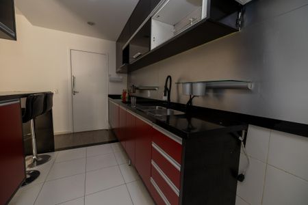 Apartamento para alugar com 72m², 2 quartos e 1 vagaCozinha