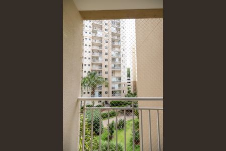 Apartamento para alugar com 72m², 2 quartos e 1 vagaVaranda