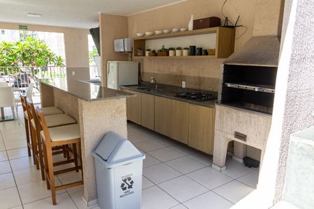 Apartamento para alugar com 41m², 2 quartos e 1 vagaÁrea comum - Churrasqueira