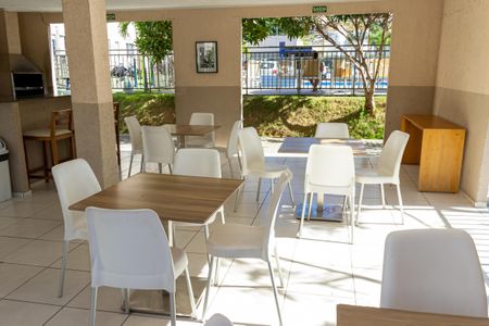 Apartamento para alugar com 41m², 2 quartos e 1 vagaÁrea comum - Churrasqueira