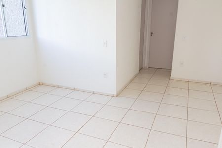 Sala de apartamento para alugar com 2 quartos, 41m² em Campo Grande, Rio de Janeiro