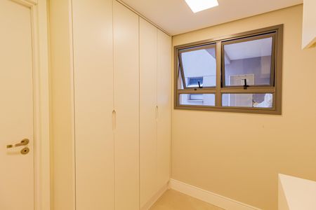 Apartamento à venda com 180m², 4 quartos e 3 vagasQuarto de Serviço