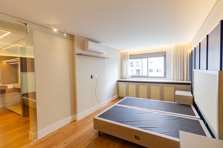 Apartamento à venda com 180m², 4 quartos e 3 vagasSuíte 1