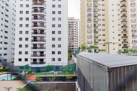 Apartamento à venda com 180m², 4 quartos e 3 vagasVista da Suíte 1