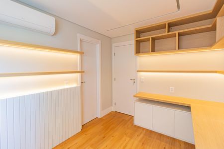 Apartamento à venda com 180m², 4 quartos e 3 vagasSuíte 2