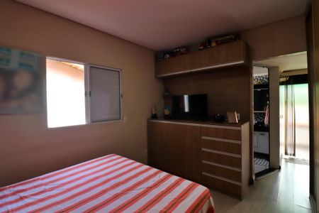 Casa à venda com 139m², 3 quartos e 2 vagasQuarto 1 - Suíte