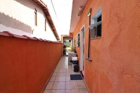 Casa à venda com 139m², 3 quartos e 2 vagasCorredor