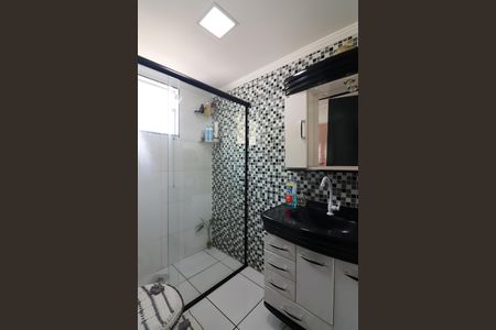 Casa à venda com 139m², 3 quartos e 2 vagasQuarto 1 - Suíte Banheiro 