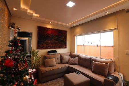 Casa à venda com 139m², 3 quartos e 2 vagasSala 