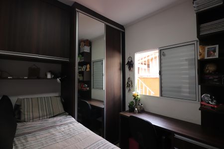 Casa à venda com 139m², 3 quartos e 2 vagasQuarto 2