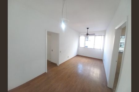 Apartamento para alugar com 65m², 2 quartos e 1 vagaSala