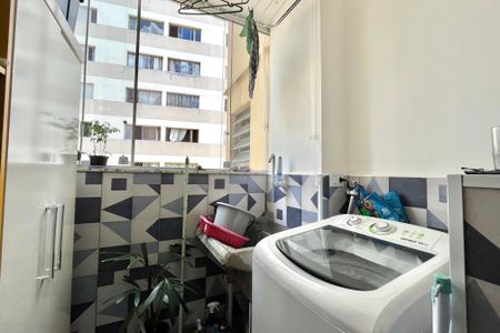 Apartamento à venda com 55m², 2 quartos e 1 vaga Apartamento à venda com 55m², 2 quartos e 1 vagaÁrea de Serviço