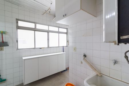 Apartamento para alugar com 122m², 3 quartos e 2 vagas Apartamento para alugar com 122m², 3 quartos e 2 vagasÁrea de Serviço