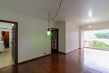 Apartamento para alugar com 122m², 3 quartos e 2 vagas Apartamento para alugar com 122m², 3 quartos e 2 vagasSala