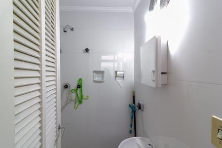 Apartamento para alugar com 122m², 3 quartos e 2 vagas Apartamento para alugar com 122m², 3 quartos e 2 vagasBanheiro de Serviço