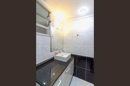 Apartamento para alugar com 122m², 3 quartos e 2 vagas Apartamento para alugar com 122m², 3 quartos e 2 vagasBanheiro Social