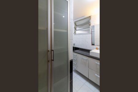Apartamento para alugar com 122m², 3 quartos e 2 vagas Apartamento para alugar com 122m², 3 quartos e 2 vagasBanheiro Social