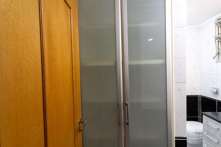 Apartamento para alugar com 122m², 3 quartos e 2 vagas Apartamento para alugar com 122m², 3 quartos e 2 vagasBanheiro Social