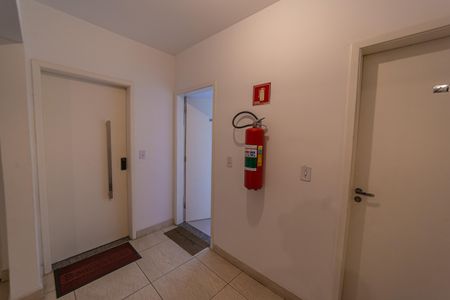 Apartamento para alugar com 74m², 2 quartos e 1 vagaÁrea comum