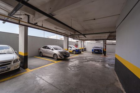 Apartamento para alugar com 74m², 2 quartos e 1 vagaGaragem