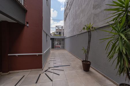 Apartamento para alugar com 74m², 2 quartos e 1 vagaÁrea comum