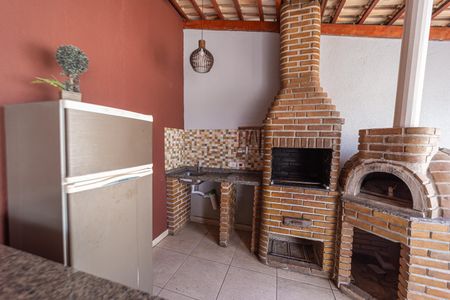 Apartamento para alugar com 74m², 2 quartos e 1 vagaÁrea comum - Churrasqueira/Salão de festas