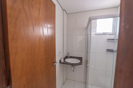 Apartamento para alugar com 74m², 2 quartos e 1 vagaBanheiro