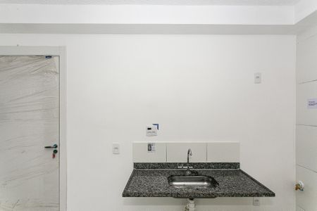 Apartamento à venda com 35m², 2 quartos e sem vaga Apartamento à venda com 35m², 2 quartos e sem vagaBanheiro