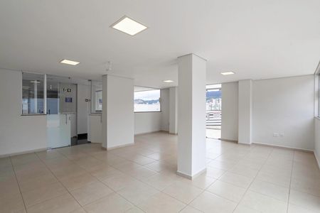 Apartamento à venda com 62m², 2 quartos e 2 vagasÁrea comum - Salão de festas