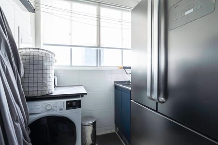 Apartamento à venda com 62m², 2 quartos e 2 vagasCozinha e Área de Serviço