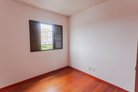 Apartamento à venda com 70m², 3 quartos e 1 vagaQuarto 2