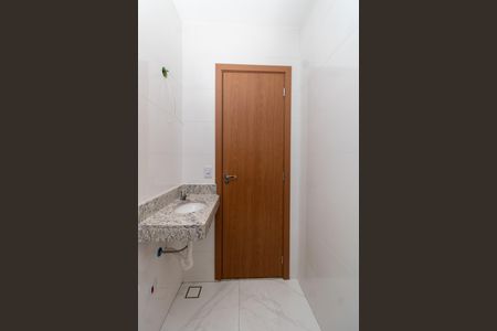 Apartamento à venda com 39m², 2 quartos e sem vagaBanheiro